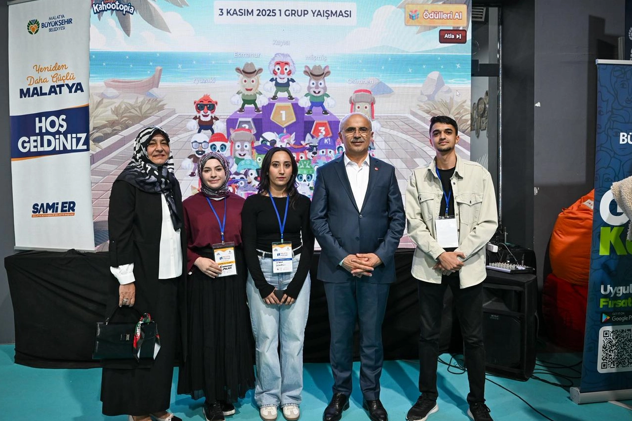 Malatya'da şair ve yazarlardan fuar övgüsü