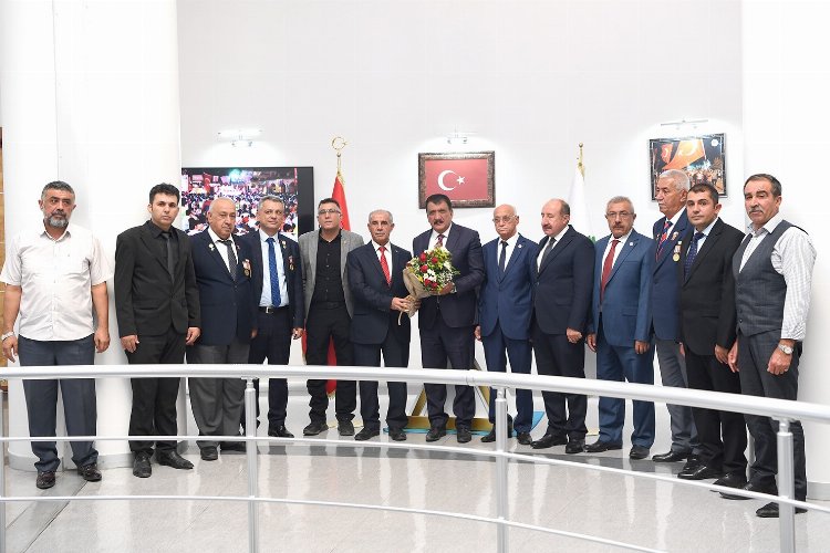 Malatya'da gazilerden Başkan Gürkan'a ziyaret