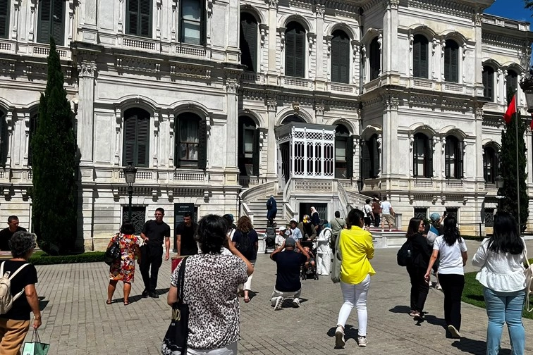 Maltepeliler Yıldız Sarayı'nda tarih yolculuğuna çıktı