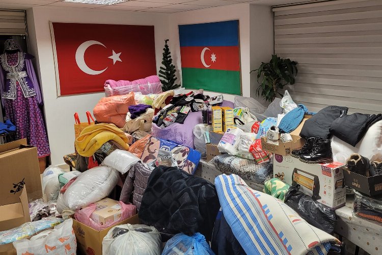 Manisa Azerbaycan Kültür ve Dayanışma Derneği'nden depremzedelere yardım
