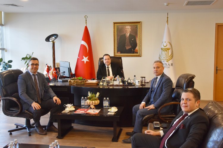 Manisa Büyükşehir'den Akhisar'da ziyaret 