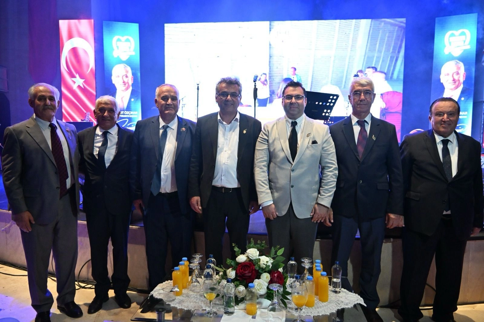 Manisa Büyükşehir heyeti Güzelyurt Portakal Festivali’ne katıldı