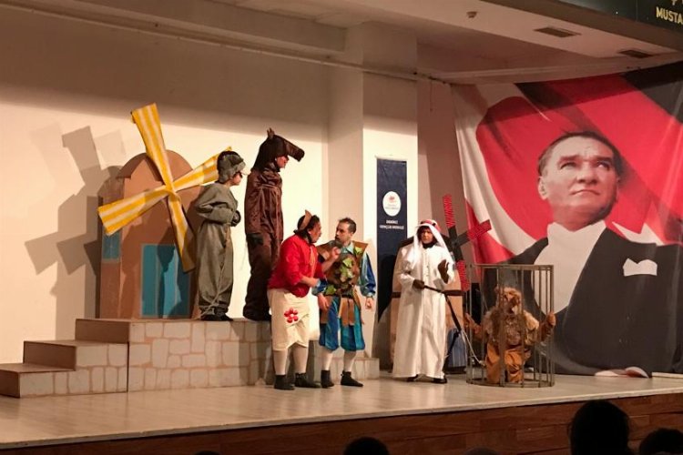 Manisa'da 'Donkişot' Demirci'de final yaptı