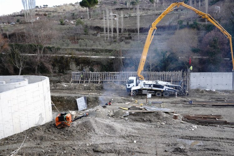 Manisa Demirci'de dev yatırımda çalışmalar sürüyor