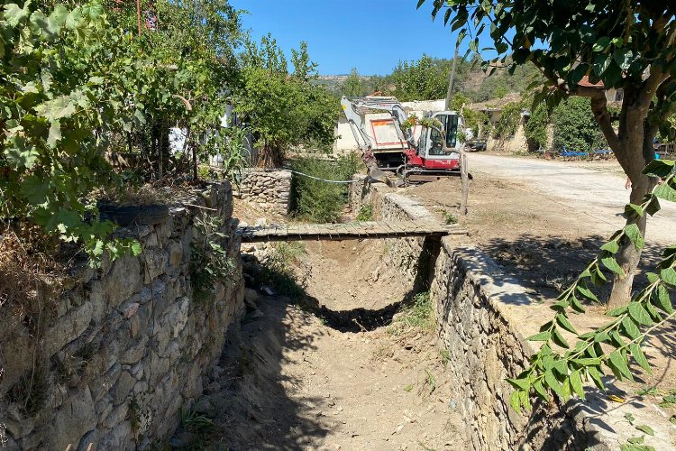 Manisa Demirci'de Yiğitler kışı rahat geçirecek