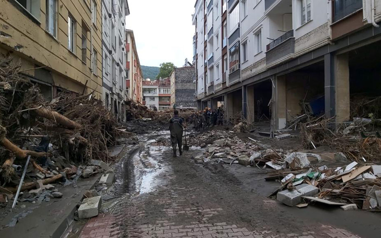 Manisa İtfaiyesi, Kastamonu’da arama kurtarma desteğinde