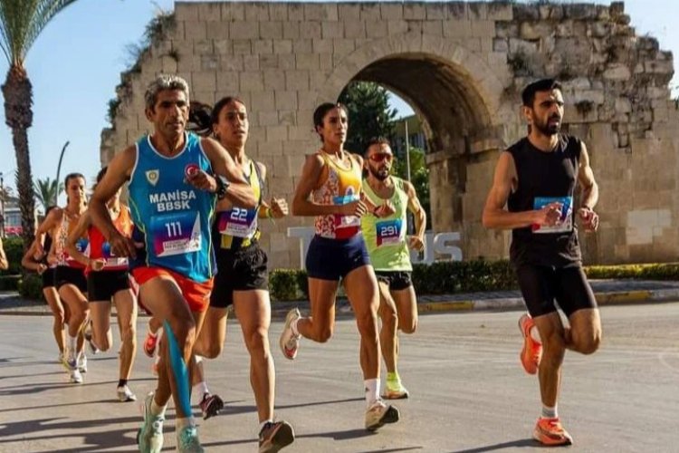 Manisalı atlet Tarsus'ta zirvede