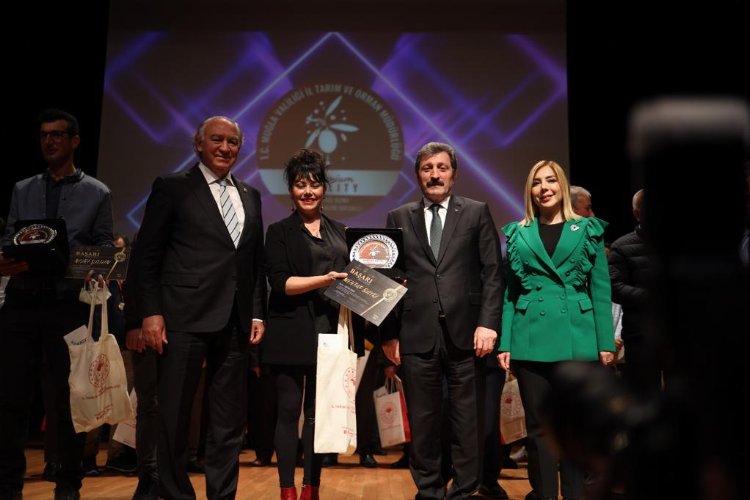 Mehtap Bayri'ye 'Zeytincilik' ödülü 