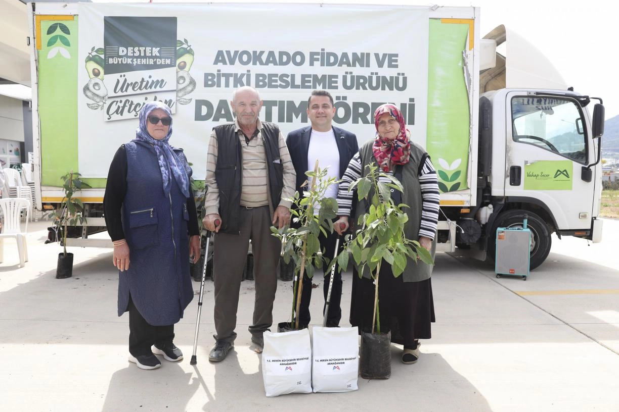 Mersin'de Anamurlu üreticilerin yüzü gülüyor