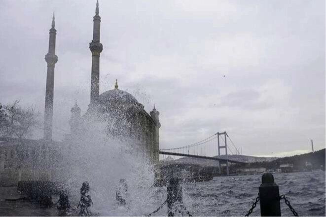 Meteoroloji'den kuvvetli rüzgar ve sağanak uyarısı!