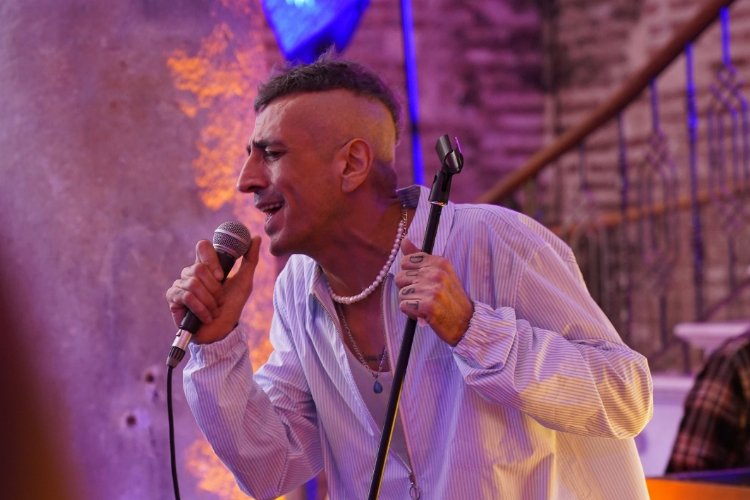 'Methiyeler'in lansmanına ünlü akını