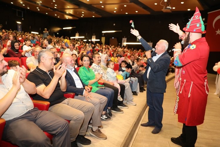 Mevlid-i Nebi Çocuk Şenliği Kayseri Kocasinan'da yankı buldu