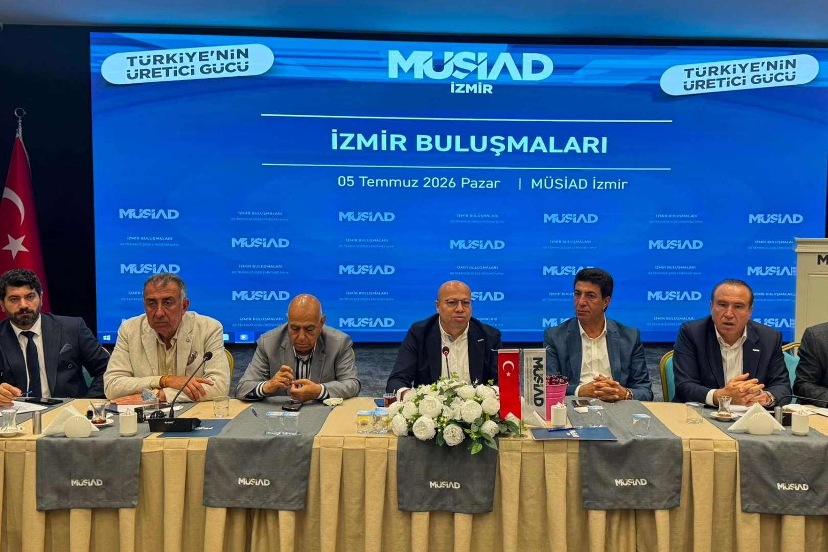 MÜSİAD İzmir Buluşmaları’nda Terörsüz Türkiye’ye destek