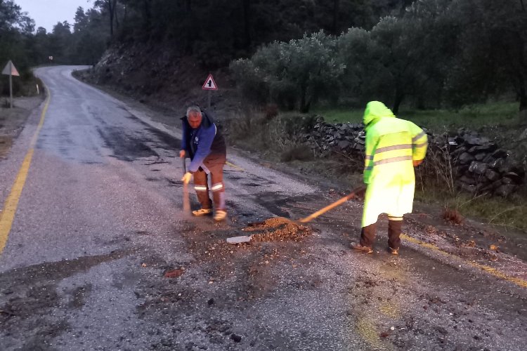 Muğla Büyükşehir'den yağmur mesaisi