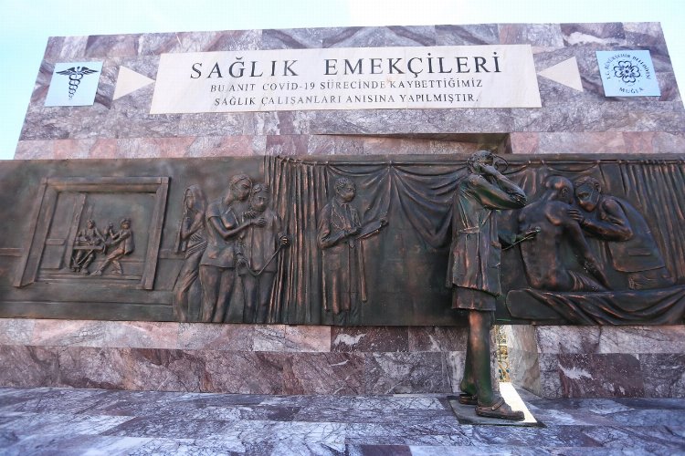 Muğla'da 'Sağlık Emekçileri' anıtlaştı