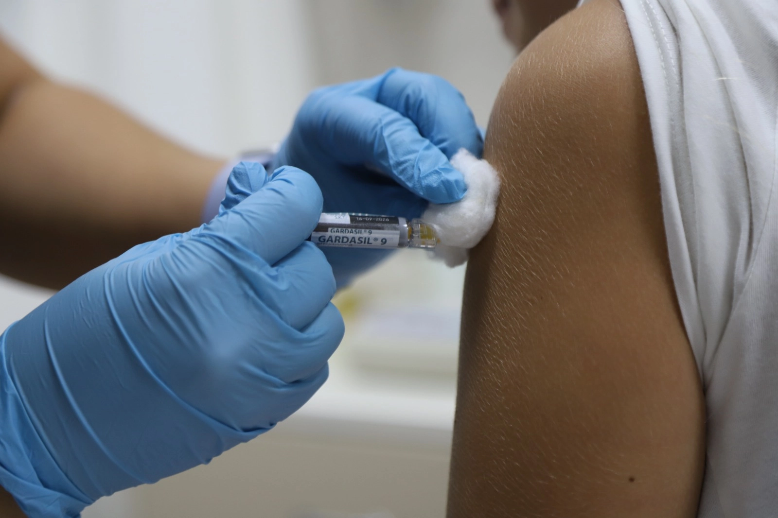 Muğla'da ücretsiz HPV aşılarına devam