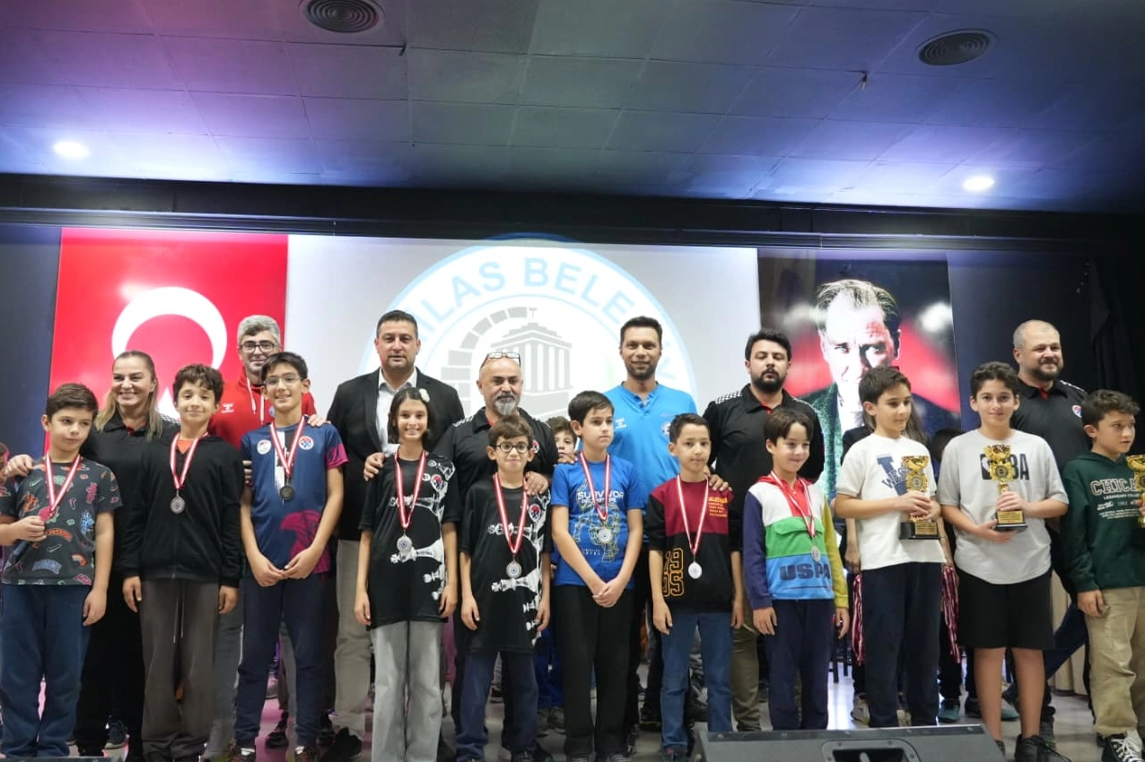 Muğla Milas'ta satranç turnuvası