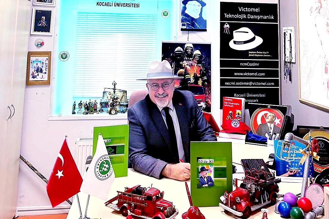 Necmi Özdemir'den 8. eser: 