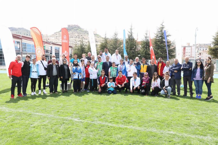 Nevşehir'de Özel Sporcular Atletizm İl Birinciliği yarışları yapıldı 