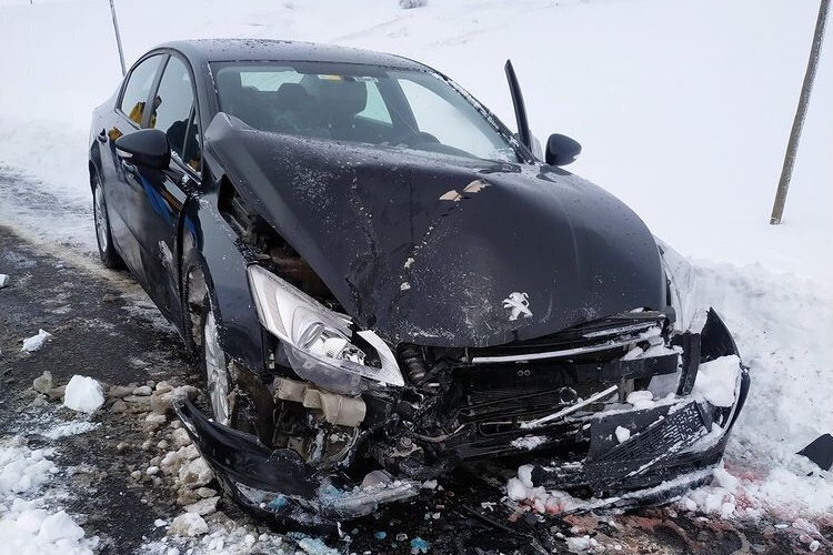 Niğde'de hastane personeli nöbet çıkışı kaza yaptı