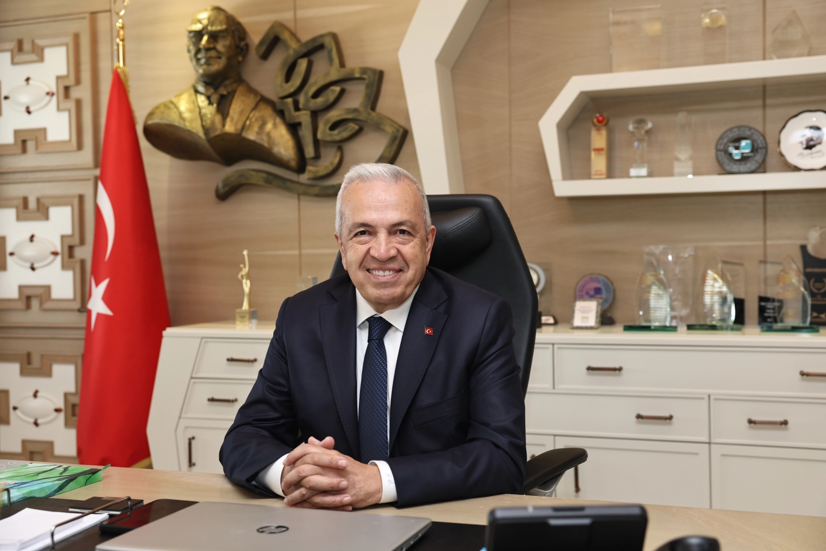 Nilüfer Belediye Başkanı Şadi Özdemir, DSÖ Siyasi Komitesi’ne seçildi