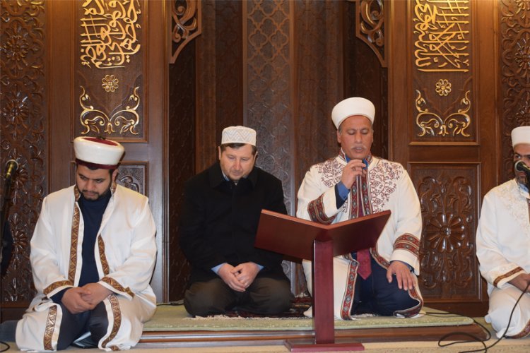 Niyazi Mısri memleketi Malatya'da anıldı 