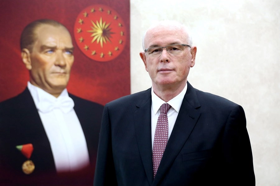 Odunpazarı Belediye Başkanı Kazım Kurt CHP'den istifa etti