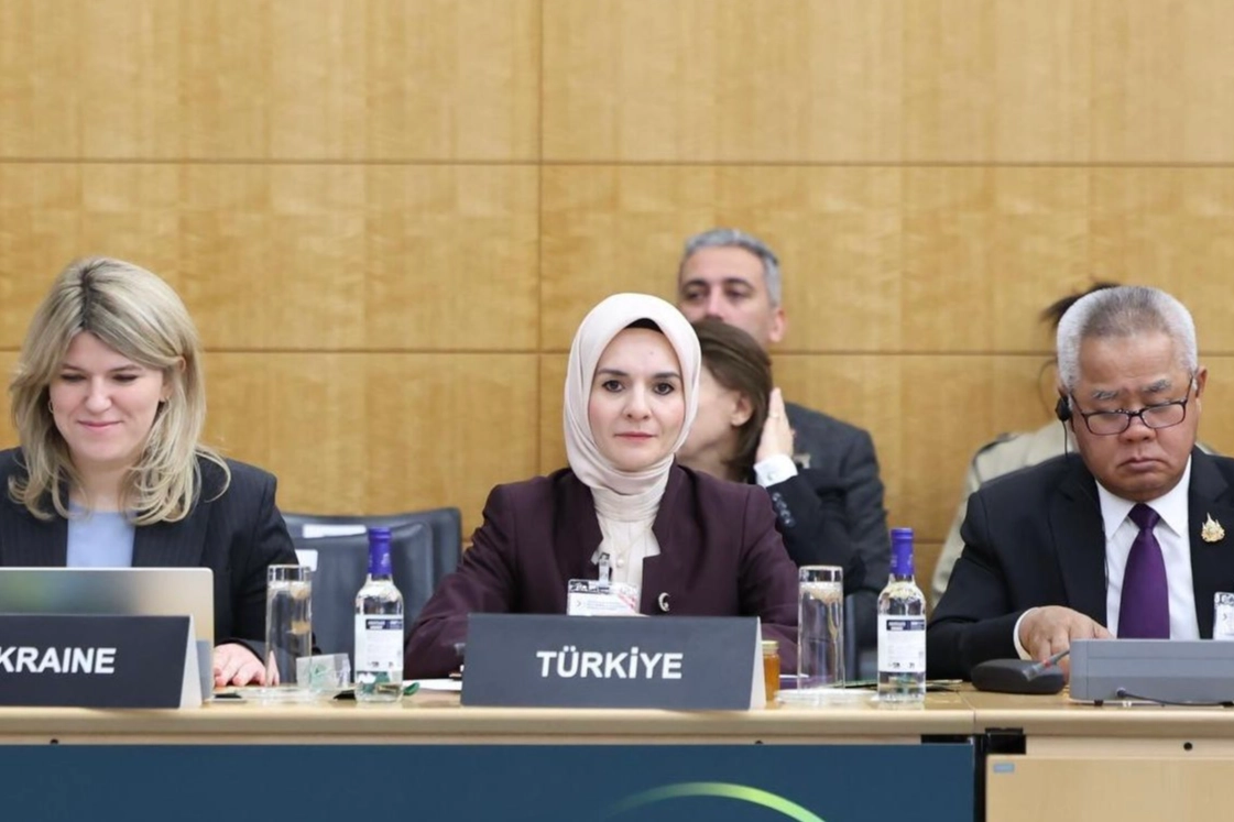 OECD'de Bakan Göktaş'tan 'Aile' vurgusu
