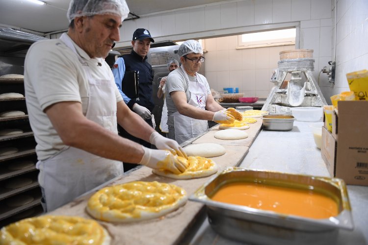 Osmangazi'de zabıtadan pide gramajı denetimi