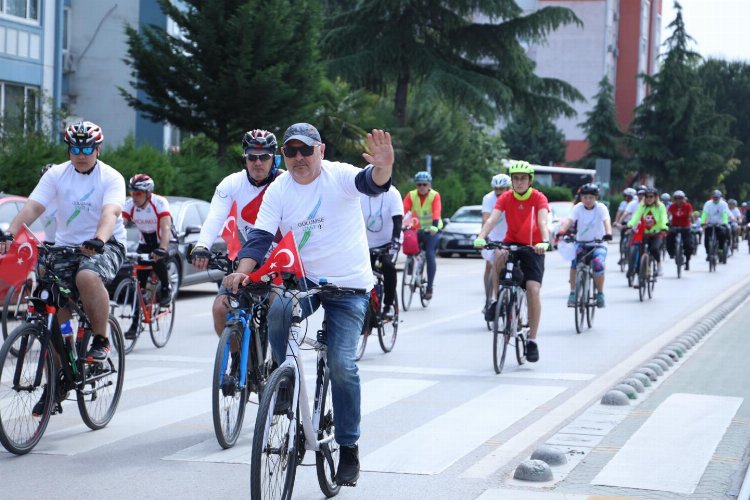 Pedallar İzmit'te de 19 Mayıs'a çevrildi