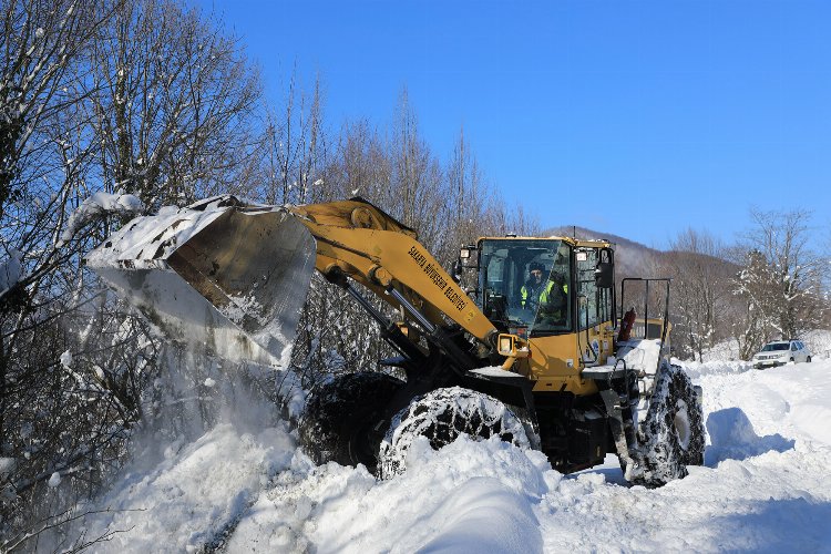 Sakarya'da 67 mahalle yolu ulaşıma açıldı 
