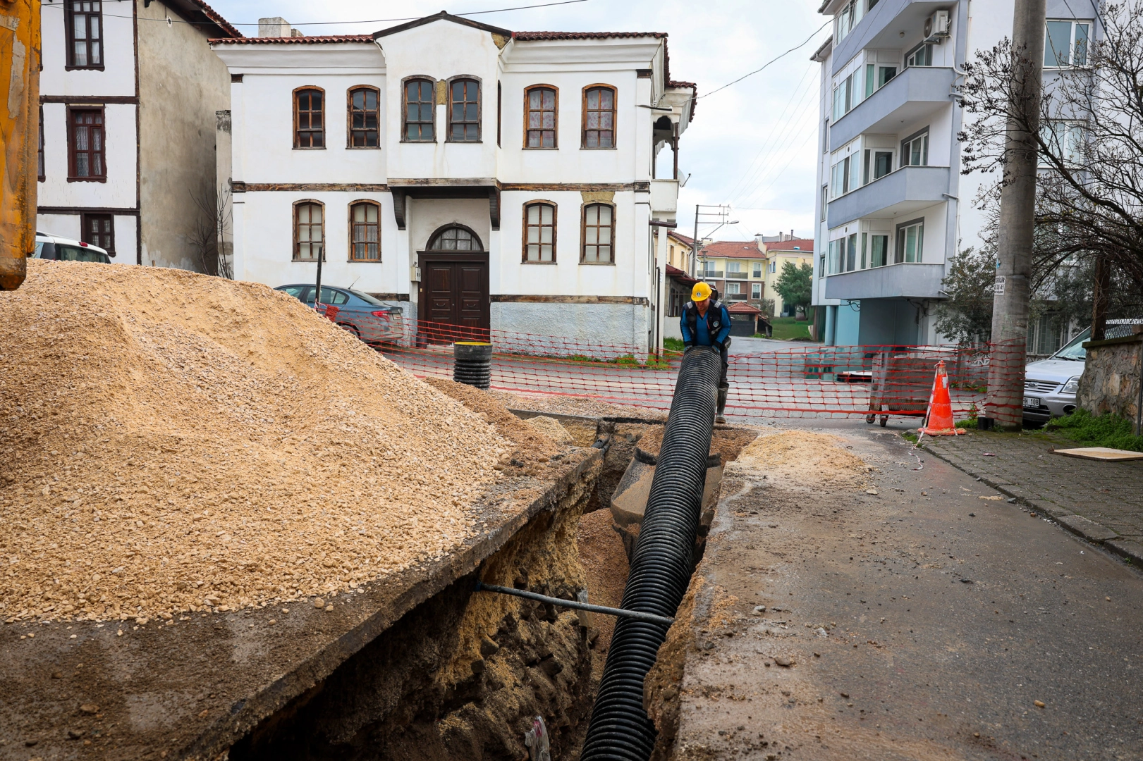 Sakarya'da yeni yağmur suyu hattı ile Elperek yağışlara karşı güvende