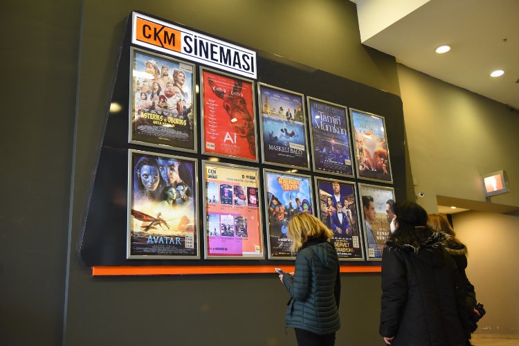 Sinema CKM'ye döndü