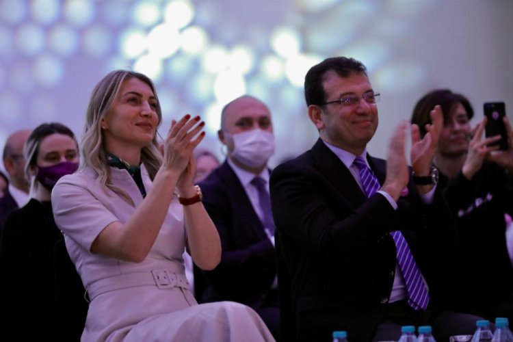 İstanbul'da 'İlham Veren Adımlar'ın ilk buluşması gerçekleşti 