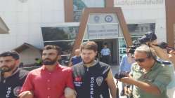 Tekme atılan minibüs şöförü öldü