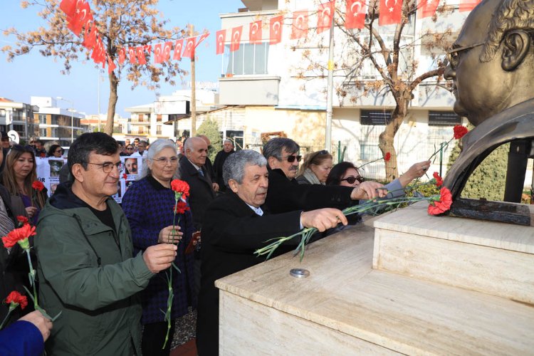 Uğur Mumcu, İzmir Güzelbahçe'de anıldı
