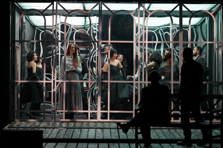 'Vişne Bahçesi' İstanbullulardan tam not aldı 