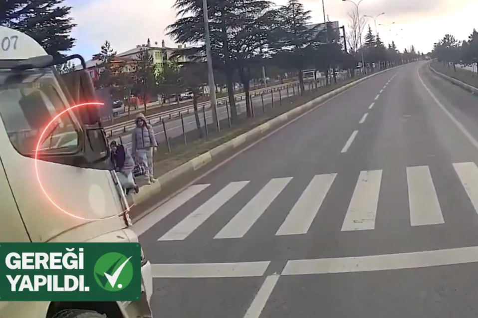 Yaya geçidinde facianın eşiğinden dönüldü! Kamyon sürücüsüne gereği yapıldı!