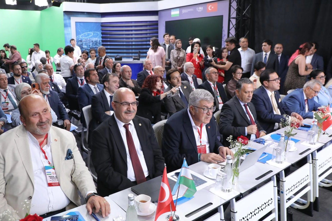 Özbekistan’da KGK Paneli’nde medyanın geleceği tartışıldı