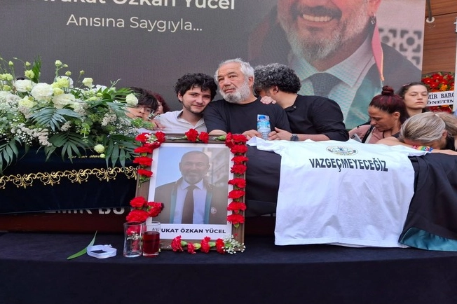 İzmir Barosu eski başkanı Özkan Yücel'e hüzünlü veda