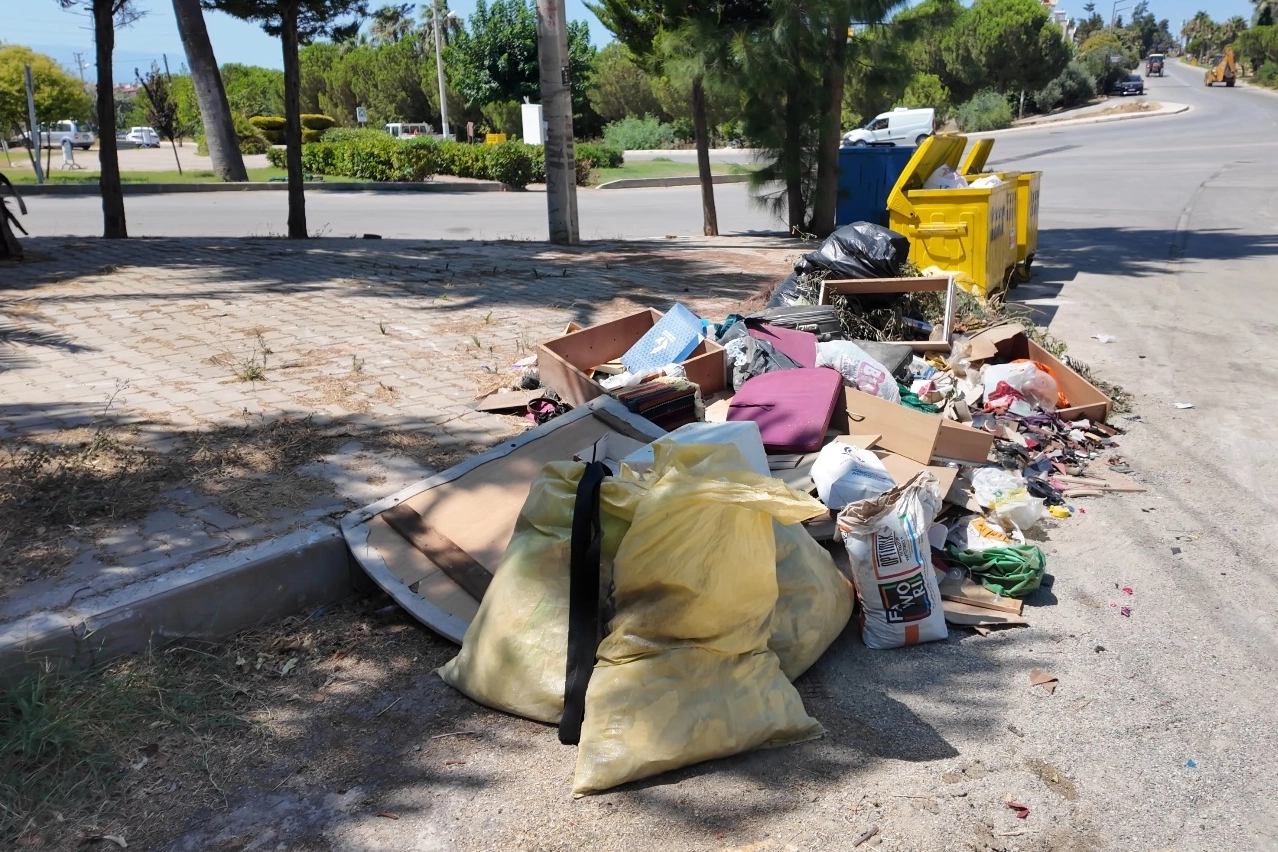 İzmir Güzelbahçe'de Başkan Akın’dan çevre için duyarlılık çağrısı