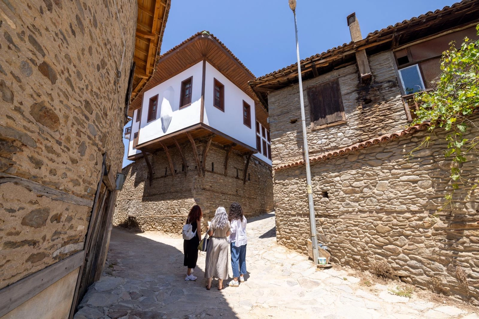 İzmir’in tarihi mirasına koruma kalkanı