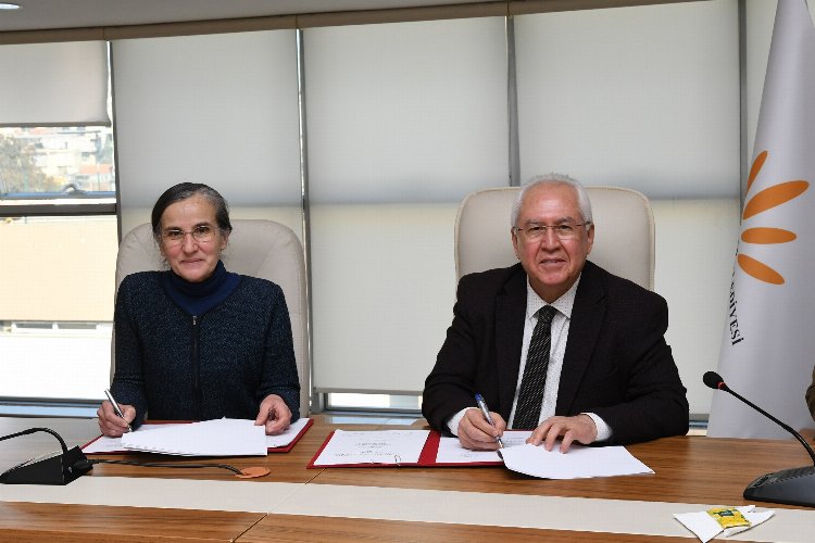 İzmir Karabağlar Belediyesi'nde SDT sevinci