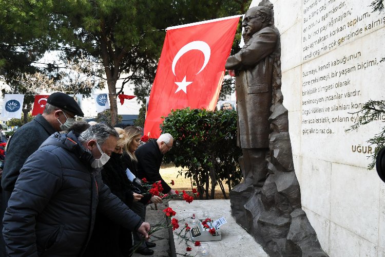 İzmir Karabağlar Uğur Mumcu'yu özlemle andı