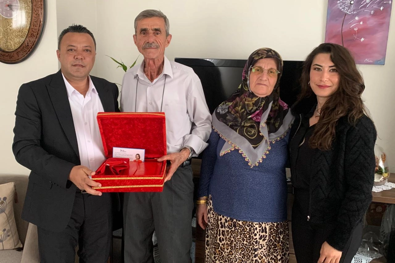 İzmit'te gazi ailelerine vefa ziyaretleri sürüyor