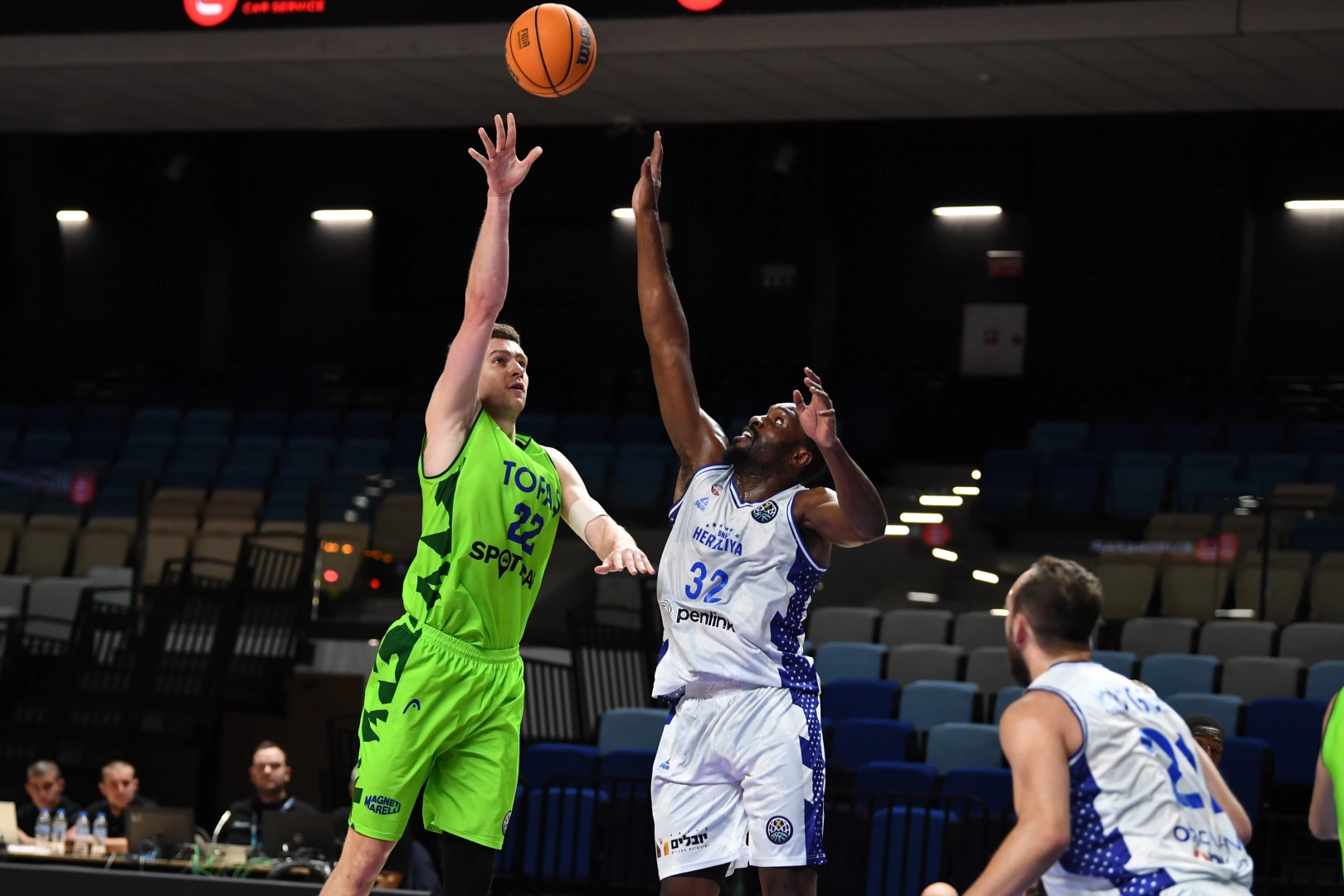 TOFAŞ Basketbol Şampiyonlar Ligi’nde İtalya deplasmanında