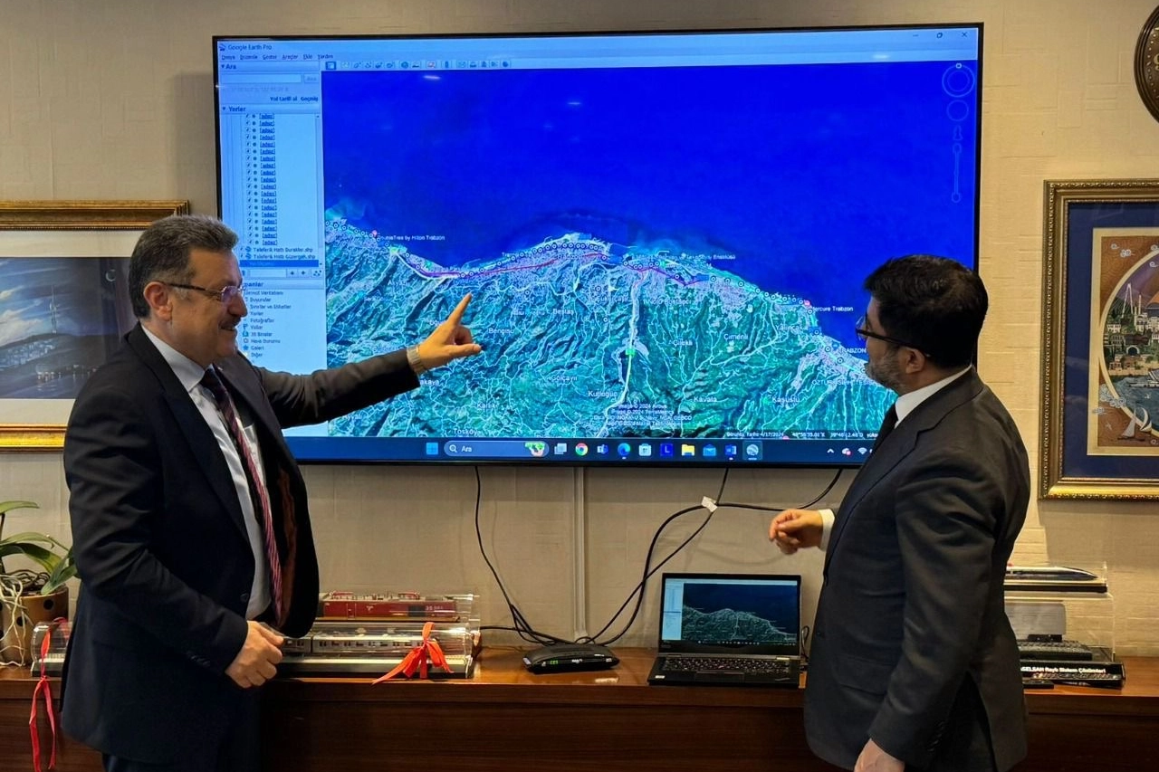 Trabzon’da raylı sistem için ilk kazma vuruluyor