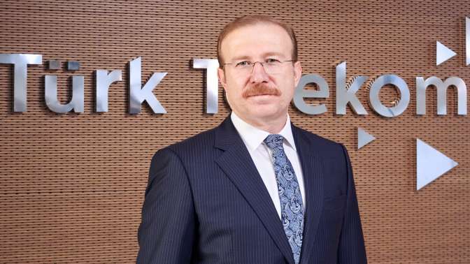Türk Telekom ilin kütüphanelerini dijitalleşiyor