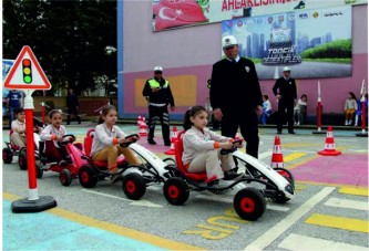 Yalovalı Öğrenciler Trafik Dedektifi’ oldu