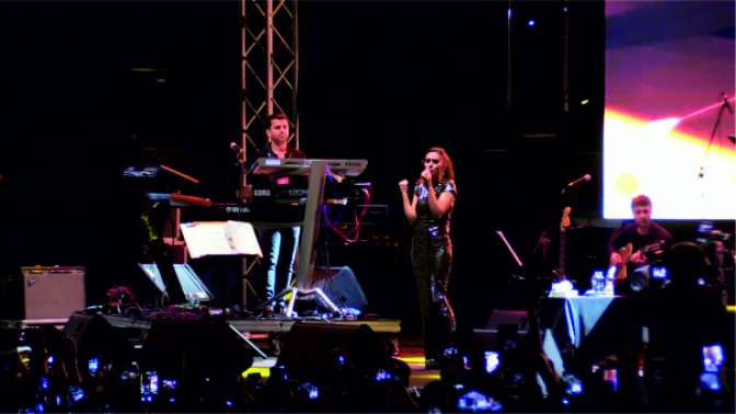 Yıldız Tilbe, Edirnede konser verdi